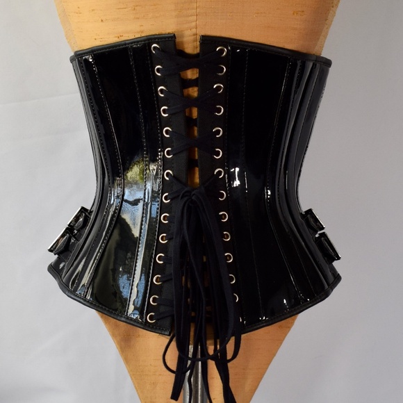Deadly Girlz Corset - Picture 3 of 5